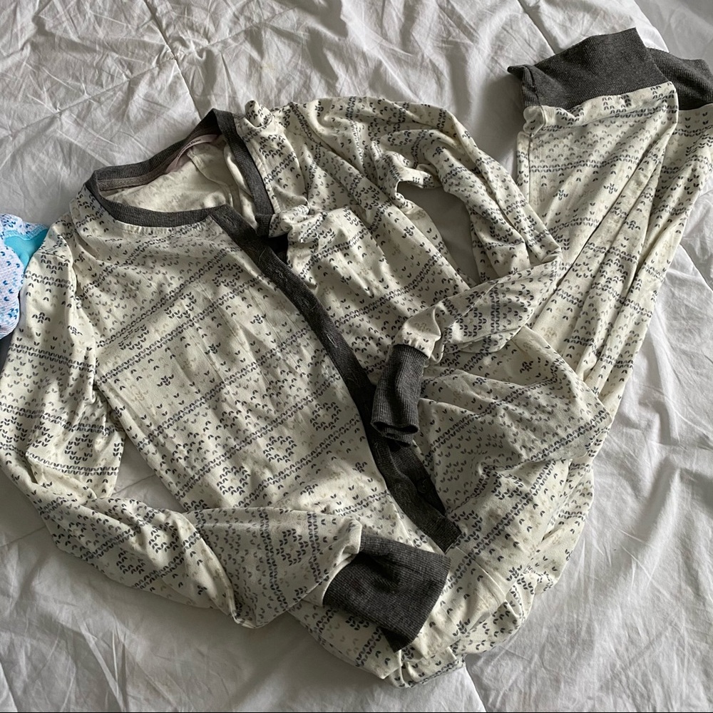 New la vie en rose onesie grey white soft small